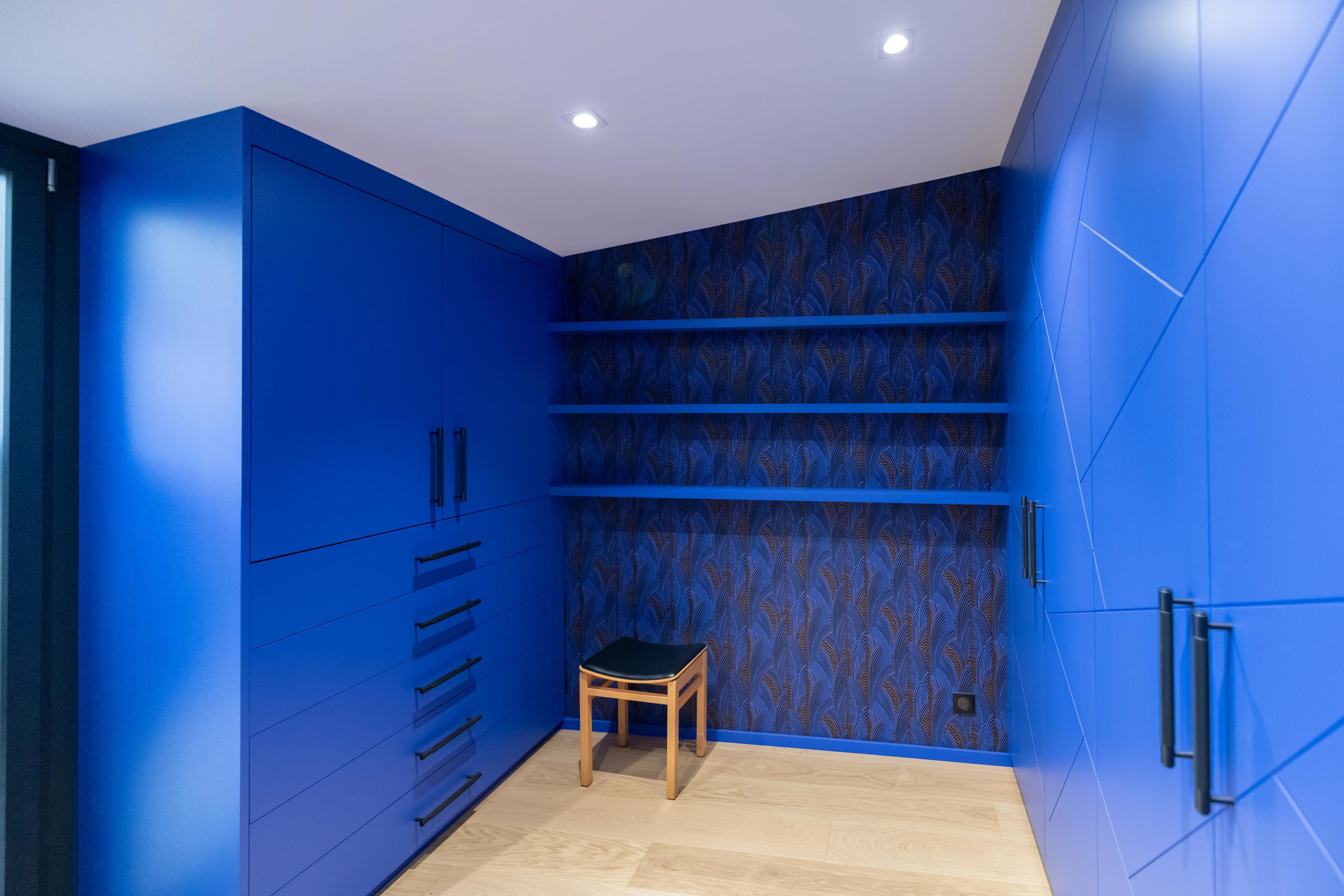 NOUS CRÉONS VOUS VIVEZ